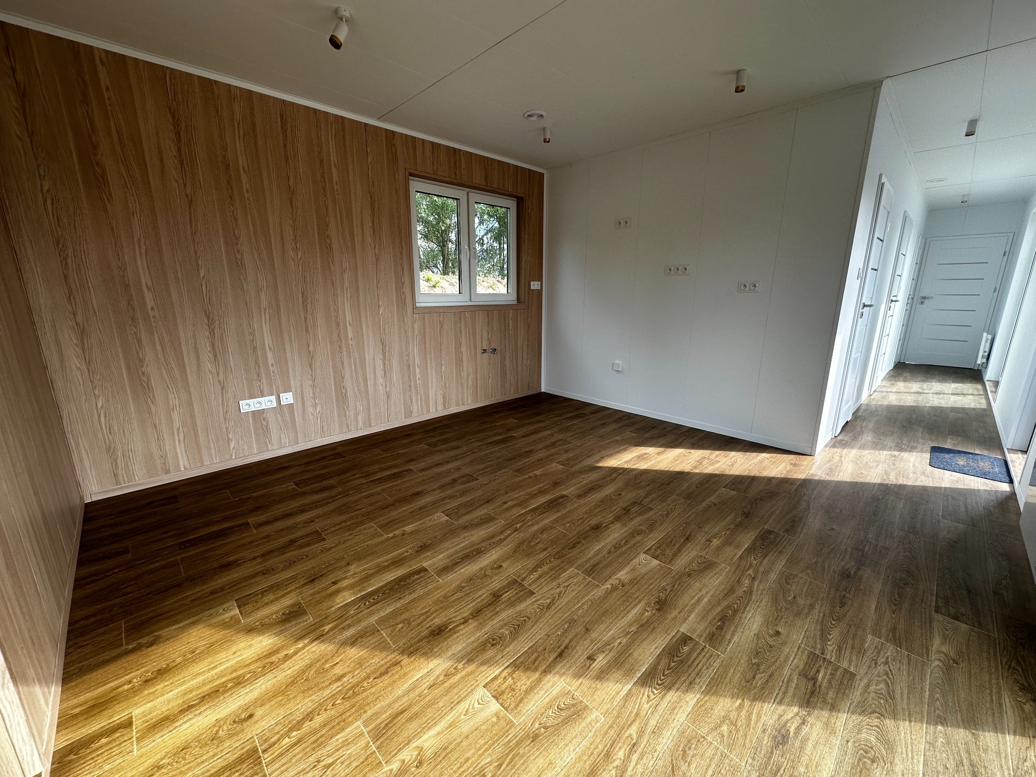 Modular, prefabricated, container house or land plot for sale. Photo 12.