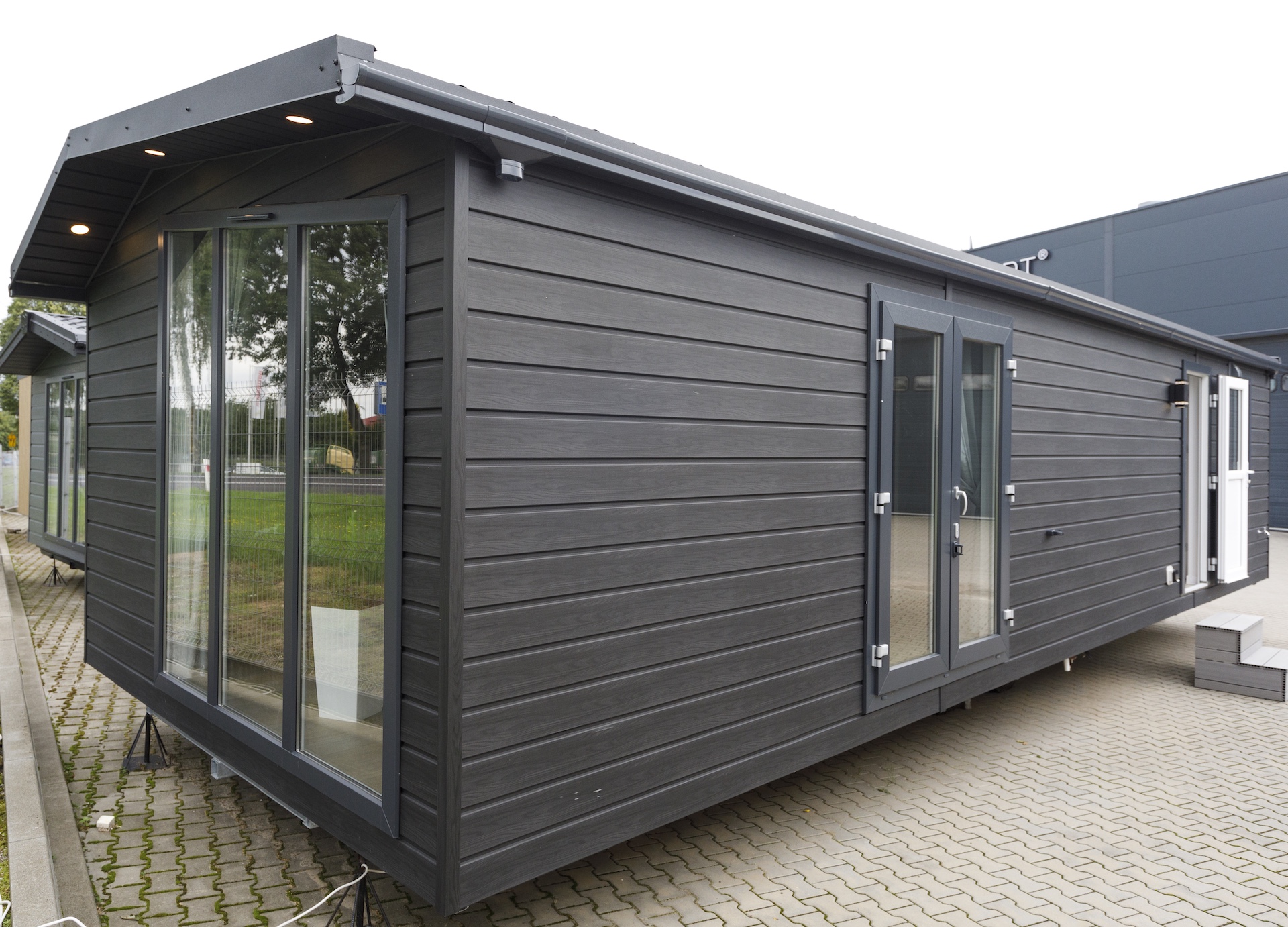 Modular, prefabricated, container house or land plot for sale. Photo 2.