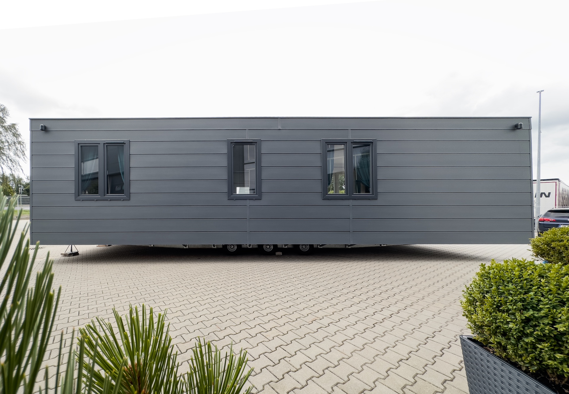 Modular, prefabricated, container house or land plot for sale. Photo 3.