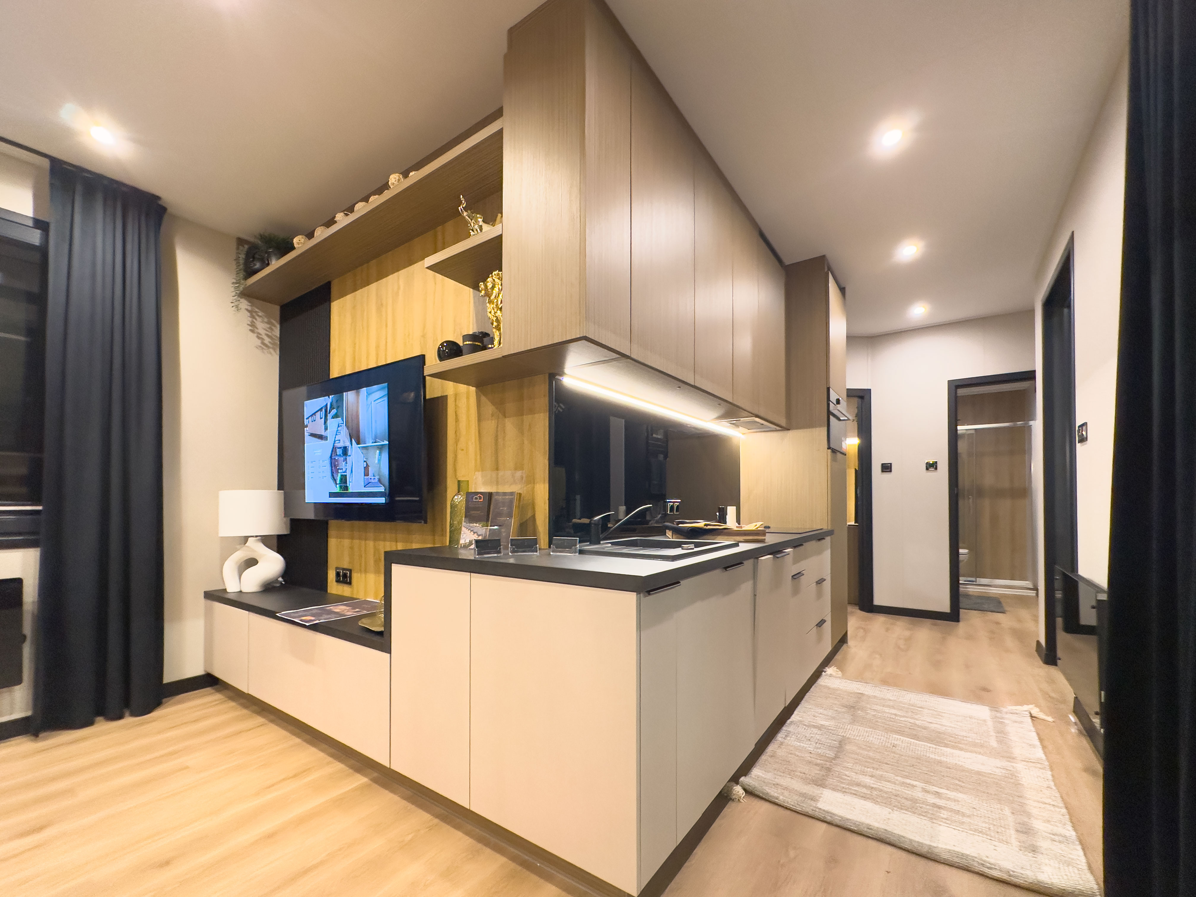 Modular, prefabricated, container house or land plot for sale. Photo 3.