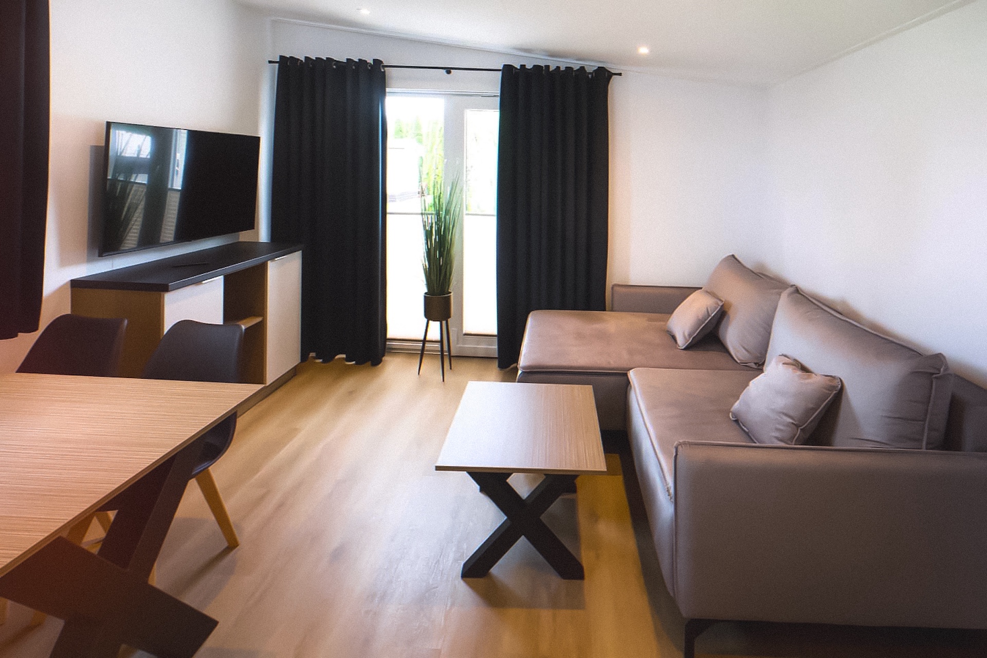 Modular, prefabricated, container house or land plot for sale. Photo 5.