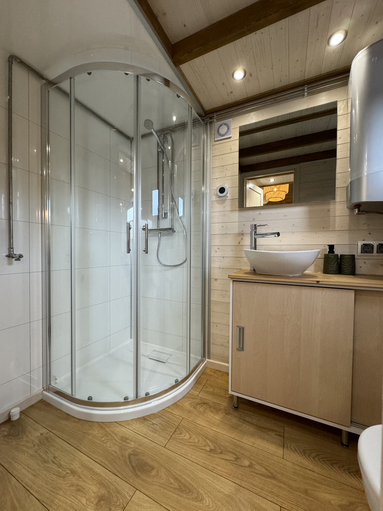Modular, prefabricated, container house or land plot for sale. Photo 14.