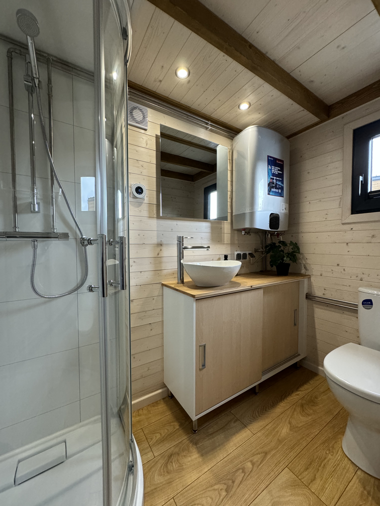 Modular, prefabricated, container house or land plot for sale. Photo 15.
