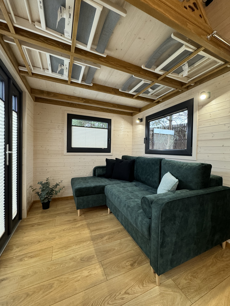 Modular, prefabricated, container house or land plot for sale. Photo 5.