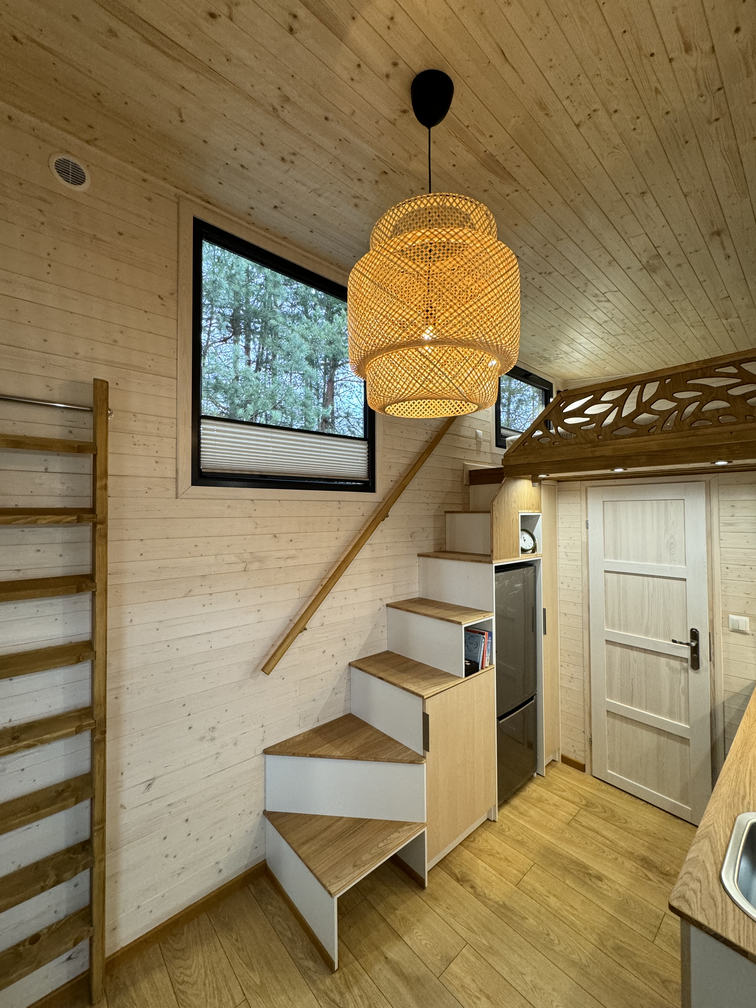 Modular, prefabricated, container house or land plot for sale. Photo 8.