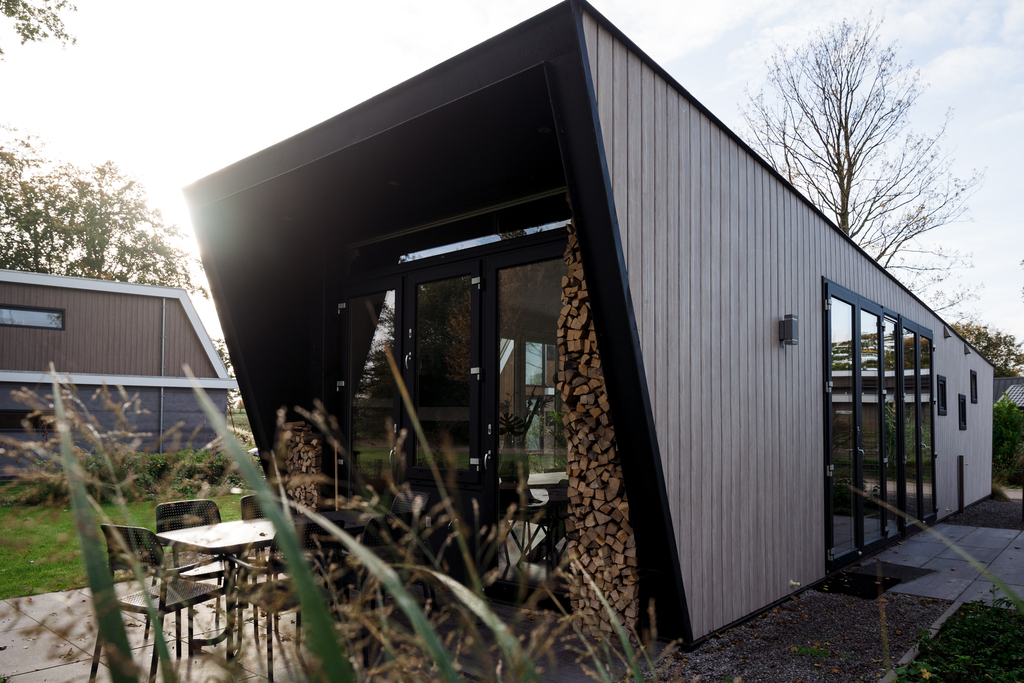 Modular, prefabricated, container house or land plot for sale. Photo 1.