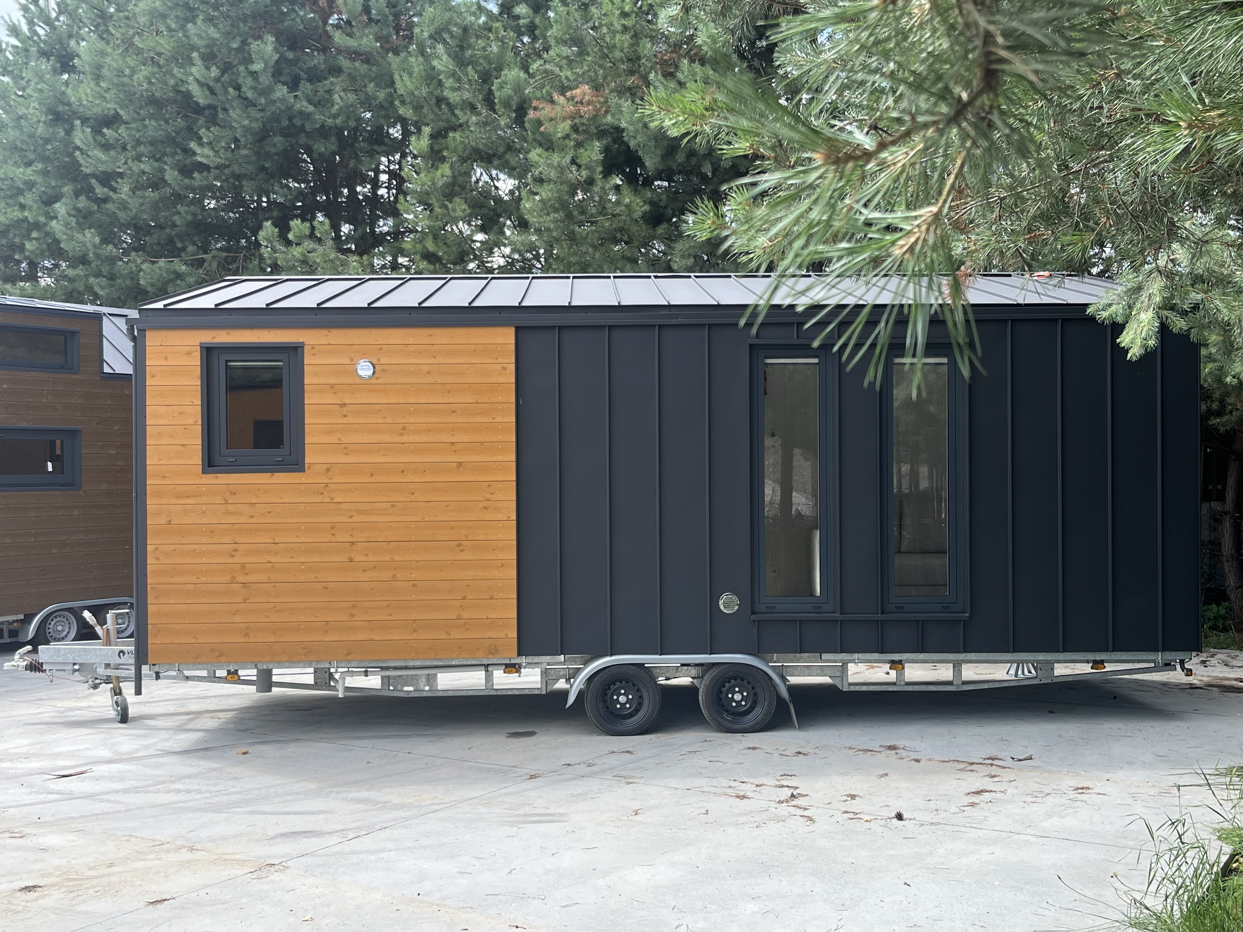 Modular, prefabricated, container house or land plot for sale. Photo 3.