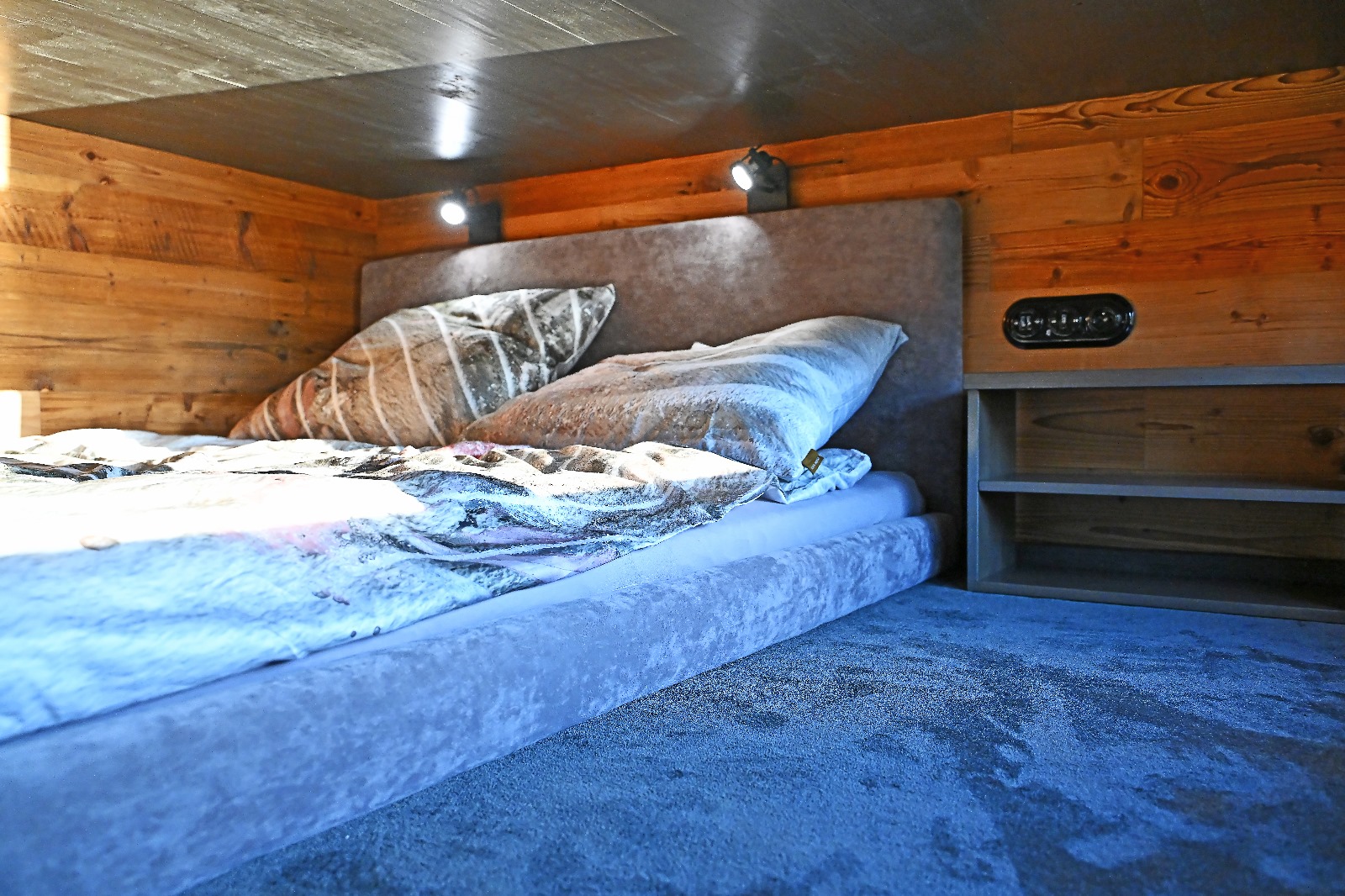 Modular, prefabricated, container house or land plot for sale. Photo 8.