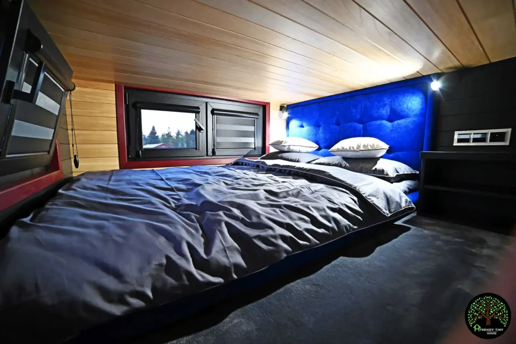 Modular, prefabricated, container house or land plot for sale. Photo 4.