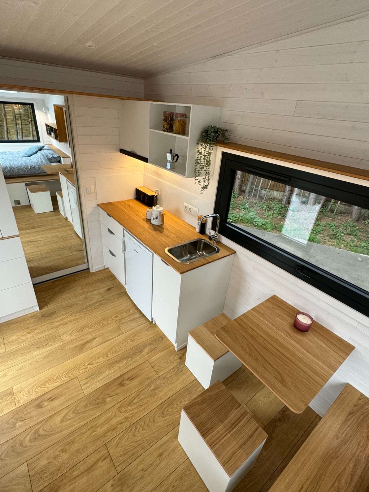Modular, prefabricated, container house or land plot for sale. Photo 7.