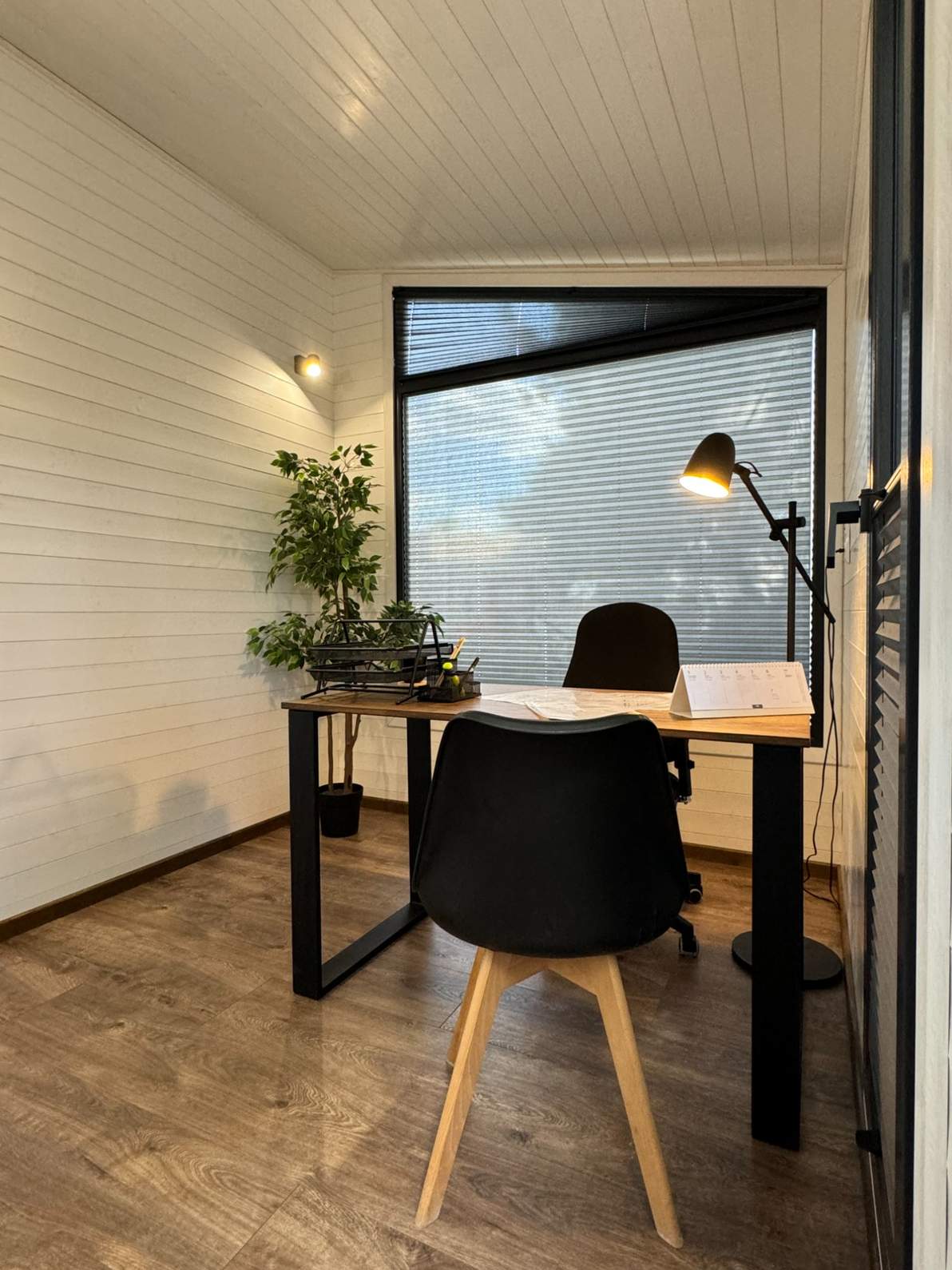 Modular, prefabricated, container house or land plot for sale. Photo 6.