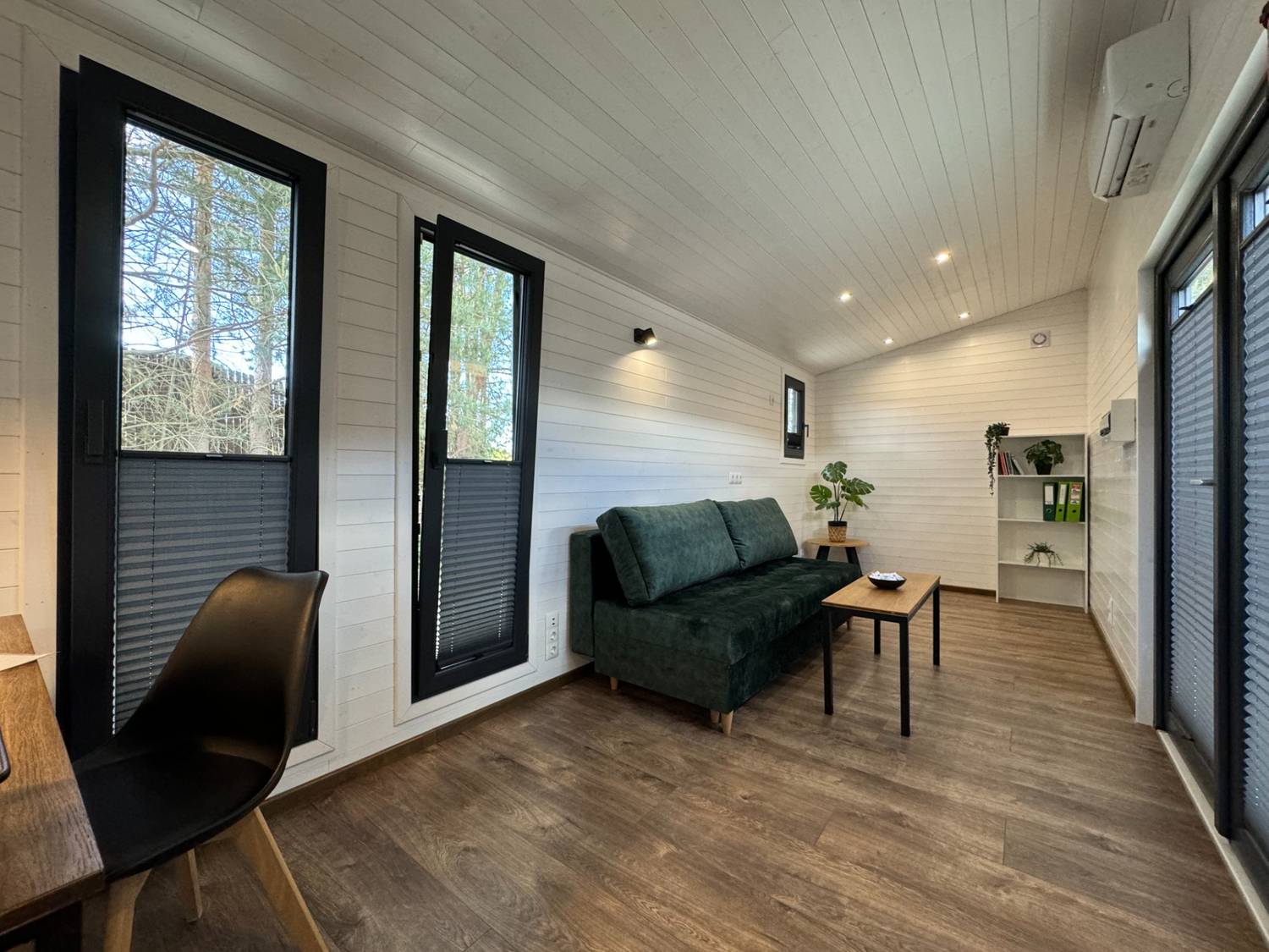 Modular, prefabricated, container house or land plot for sale. Photo 10.