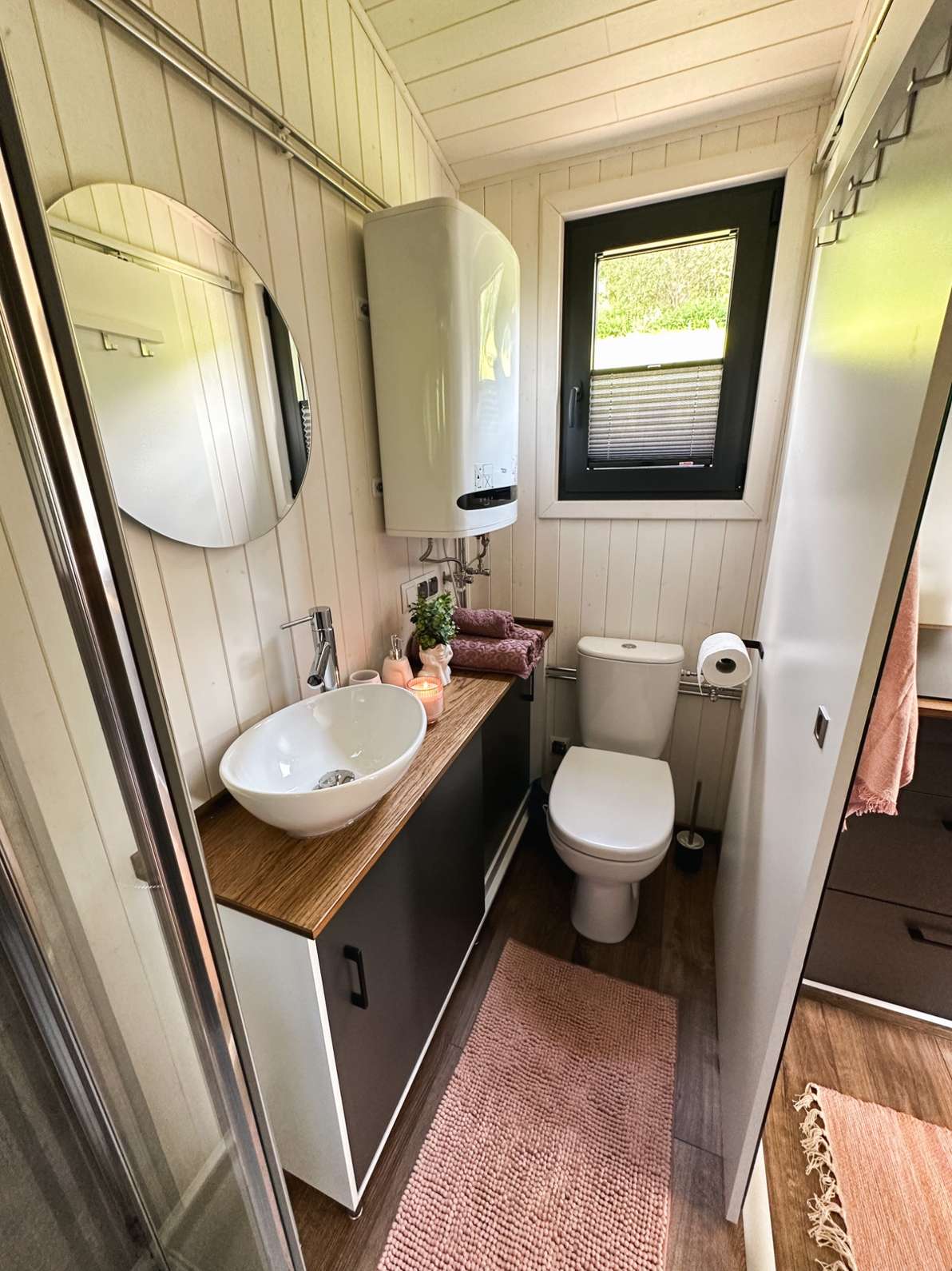 Modular, prefabricated, container house or land plot for sale. Photo 13.