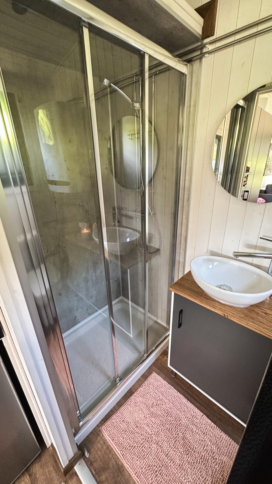 Modular, prefabricated, container house or land plot for sale. Photo 15.