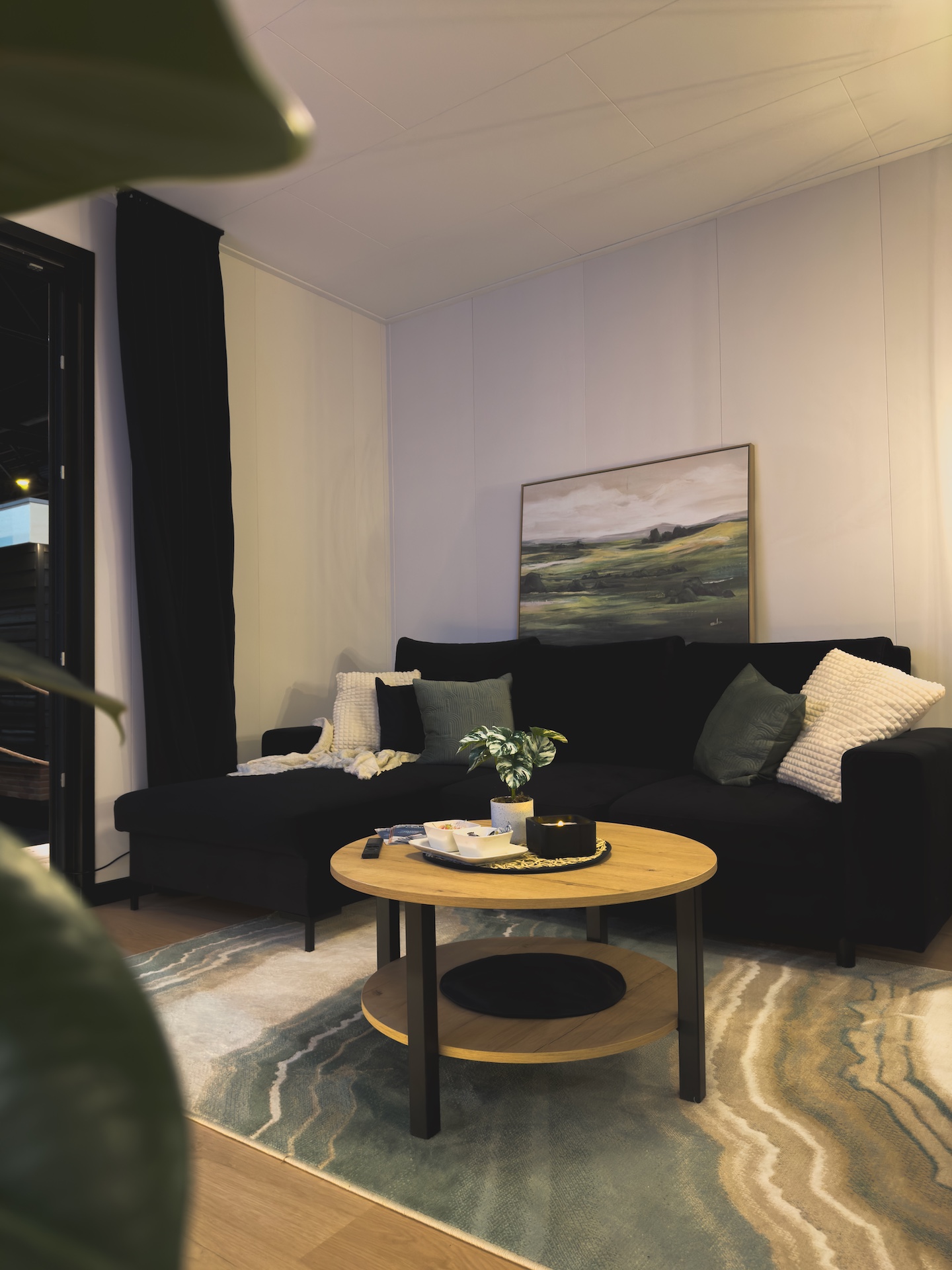 Modular, prefabricated, container house or land plot for sale. Photo 4.