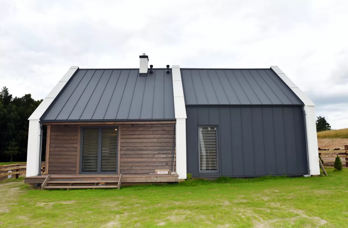 Modular, prefabricated, container house or land plot for sale. Photo 3.