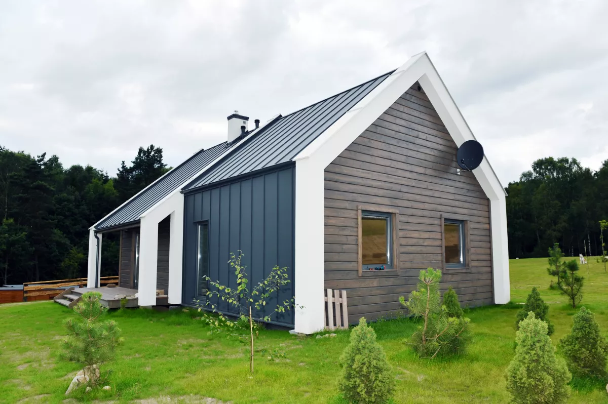 Modular, prefabricated, container house or land plot for sale. Photo 4.