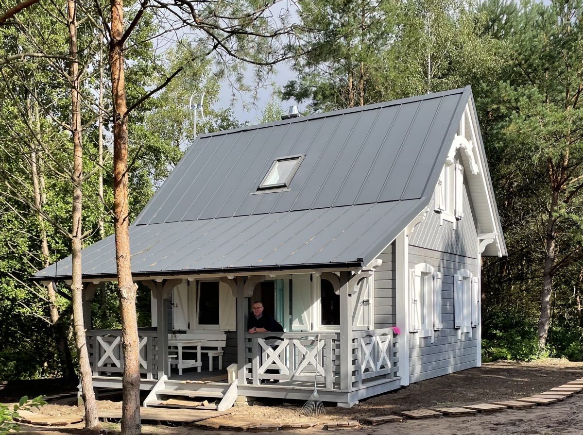 Modular, prefabricated, container house or land plot for sale. Photo 2.